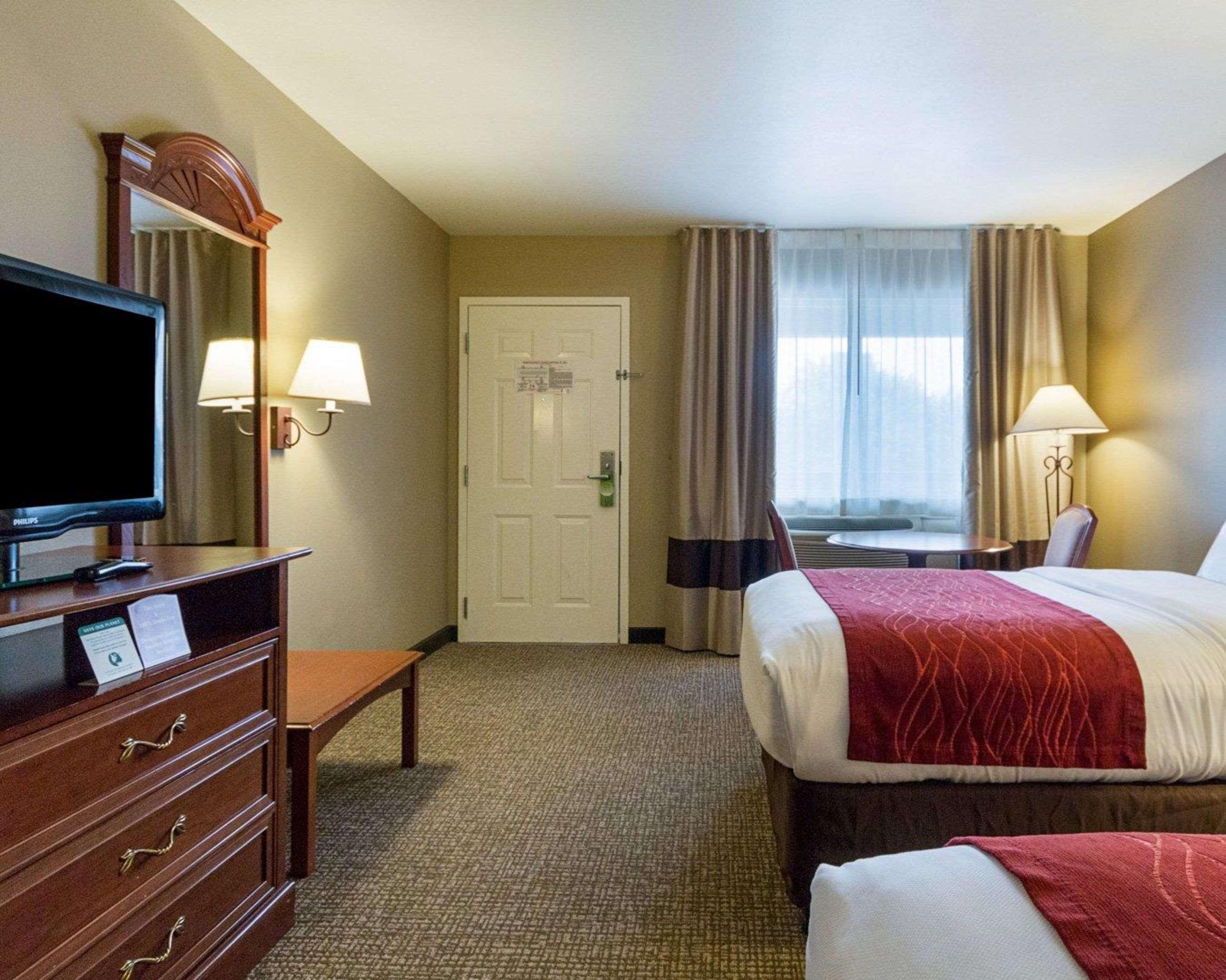 Quality Inn Sonora Luaran gambar