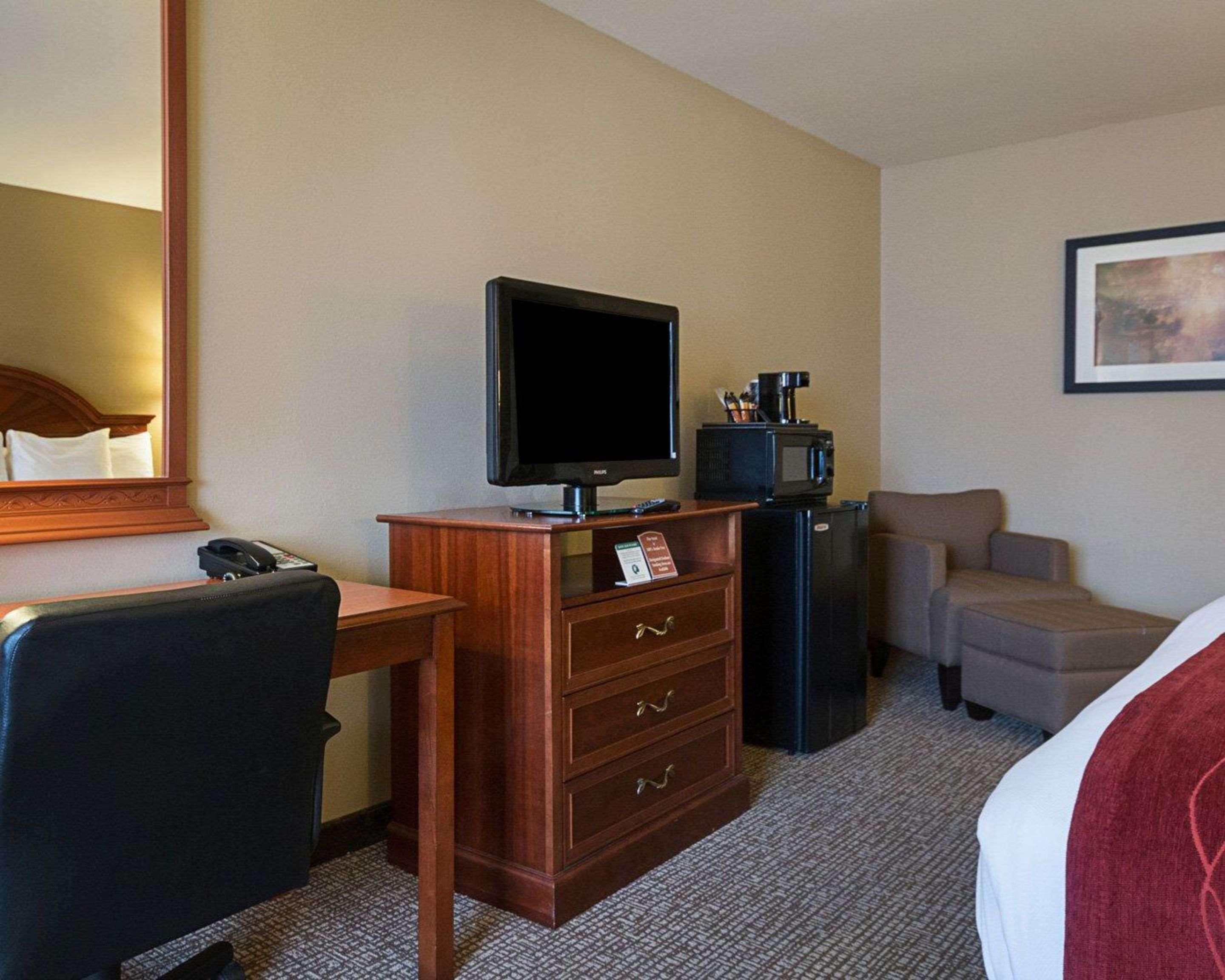 Quality Inn Sonora Luaran gambar
