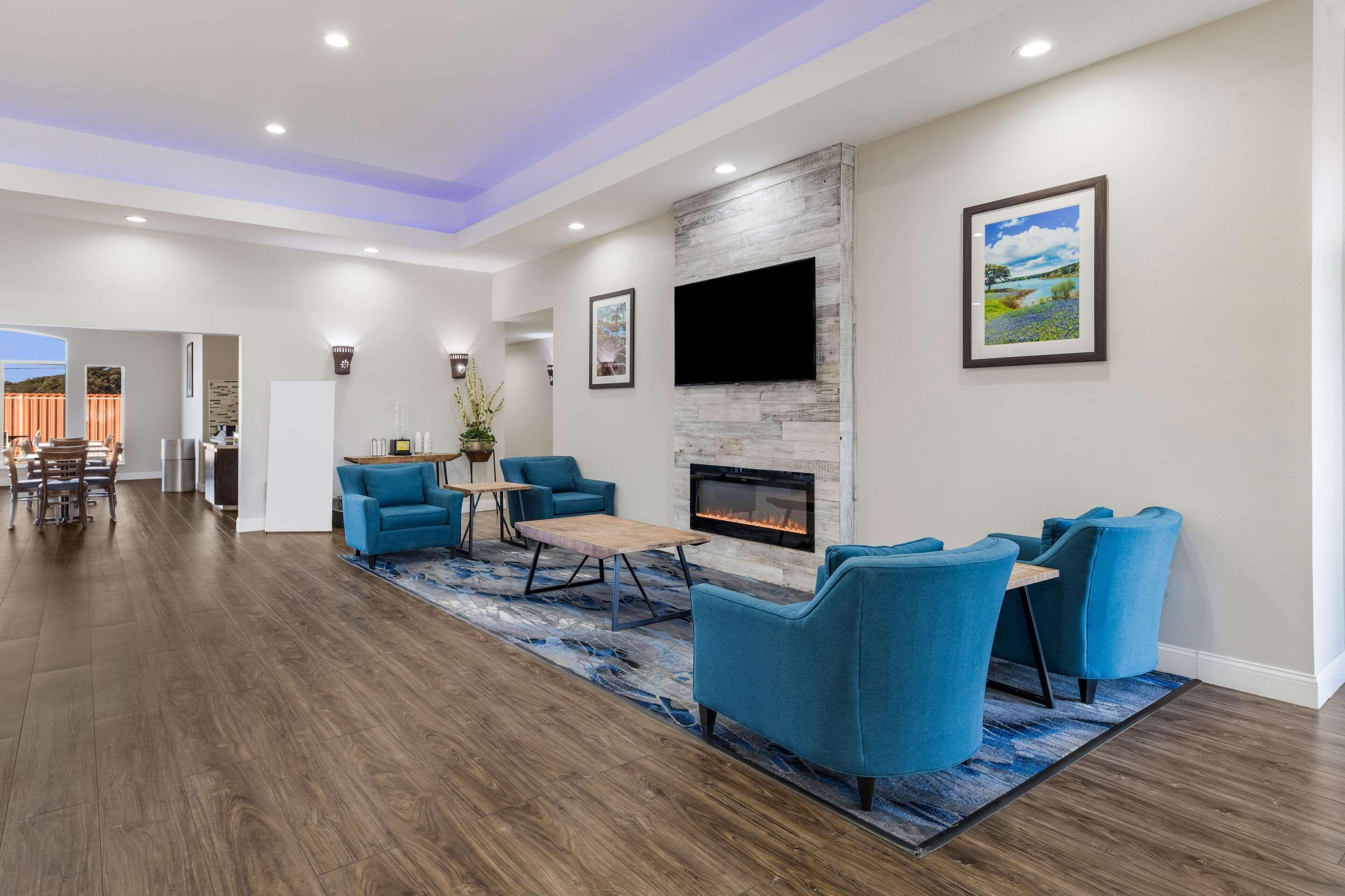 Quality Inn Sonora Luaran gambar