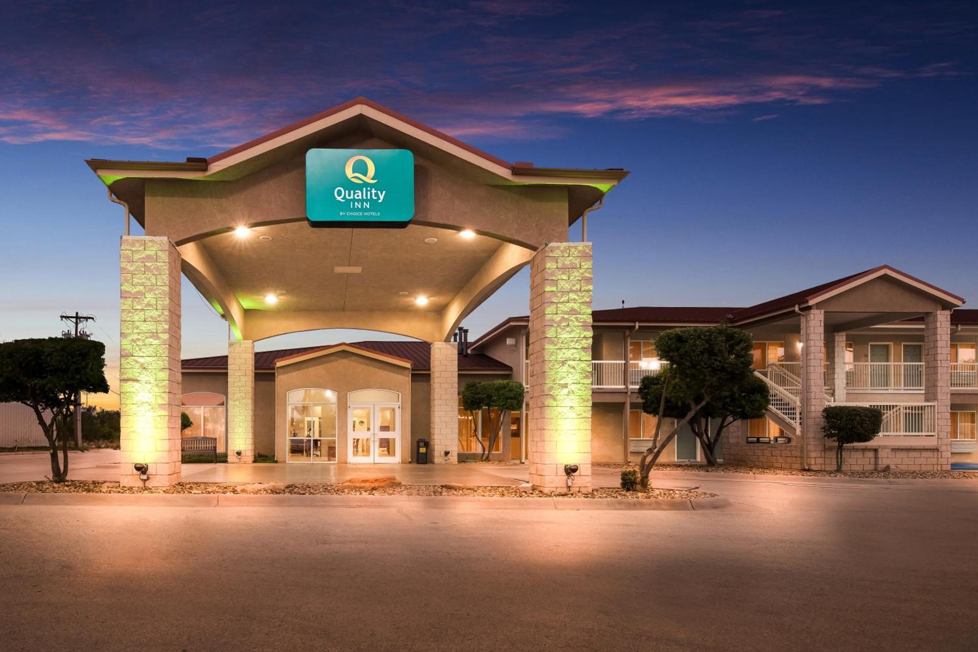 Quality Inn Sonora Luaran gambar